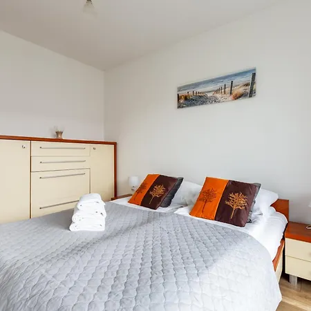 Nasypowa Spacious By Bookinghost