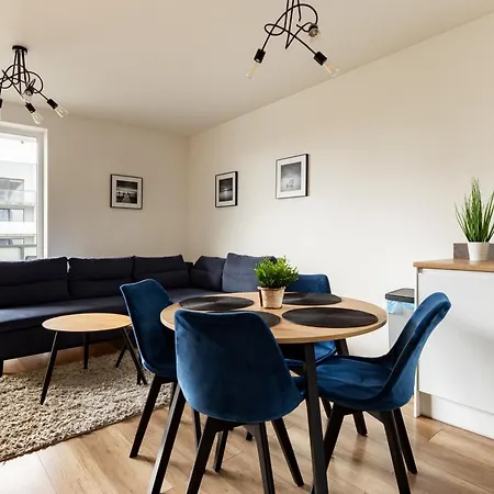 Nasypowa Spacious By Bookinghost Apartment